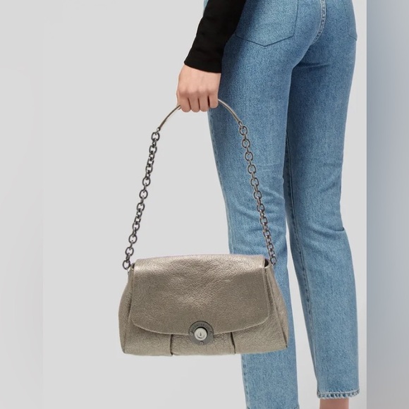 Henri Bendel NWT Chain Link Shoulder Bag - Picture 1 of 6